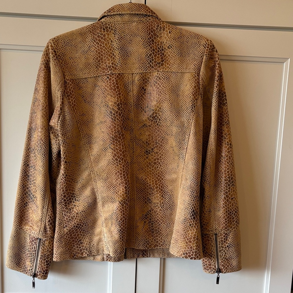 Dialogue Women's Tan Snake Print Leather Jacket - Picture 2 of 5